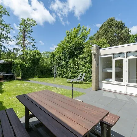 Holiday home Stylish With A Large Garden Sint Maartensvlotbrug