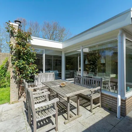 Stylish With A Large Garden Holiday home Sint Maartensvlotbrug