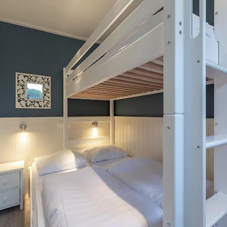Stylish With A Large Garden Holiday home