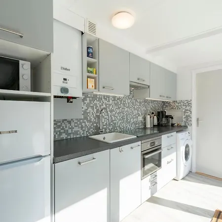 In Sint Maartenszee Near Sint Maartensvlotbrug