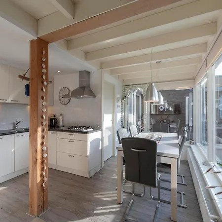 In Sint Maartenszee Near Sint Maartensvlotbrug