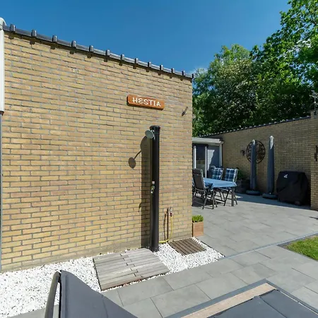 Stylish With A Large Garden Holiday home *