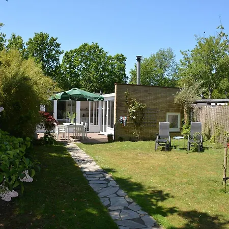 Holiday home Stylish With A Large Garden