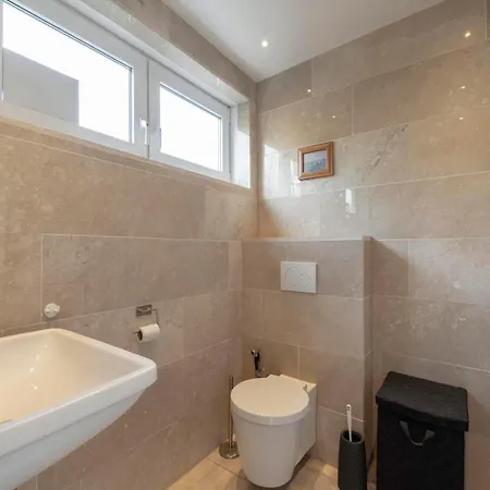 In Sint Maartenszee Near