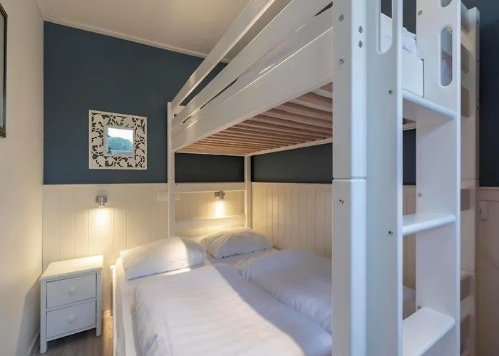 In Sint Maartenszee Near Ferienhaus Sint Maartensvlotbrug